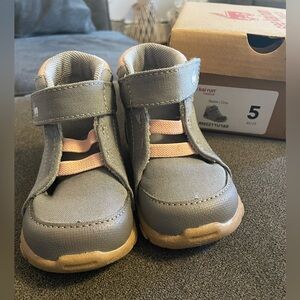 See Kai Run EUC Toddler Boots